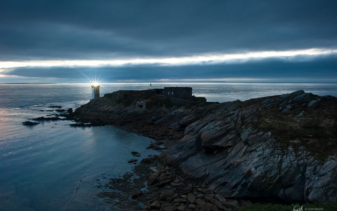 Sur le chemin des douaniers le long des côtes de Bretagne