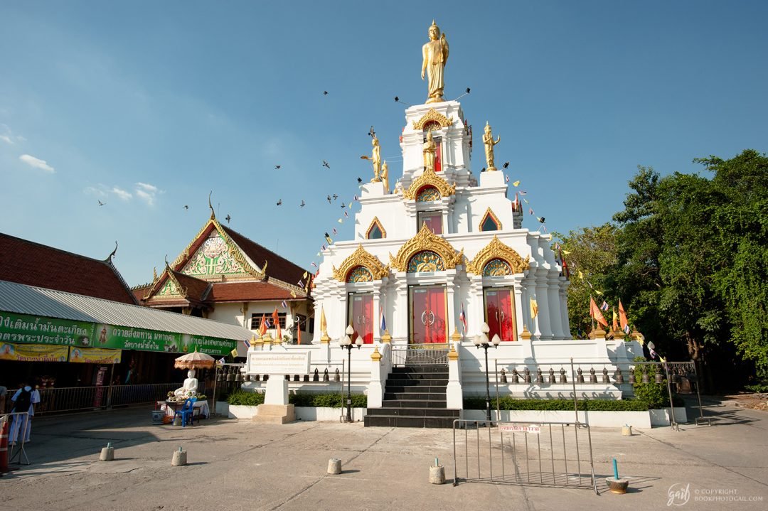 Temple de Wat Bang Nam Phueng Nai, dans le quartier de Bang Krachao à Bangkok